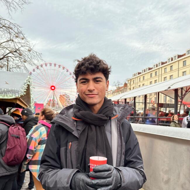 Babysitter in Charleroi: Baptiste