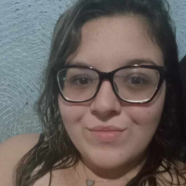 Babysitter in Sorocaba: Júlia