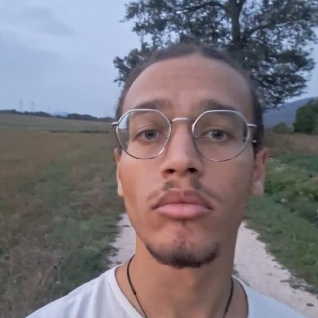 Babysitter a Perugia: François