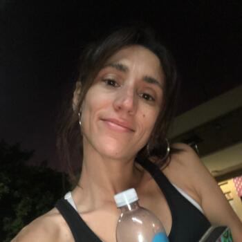 Babysitter in Morón: Carla