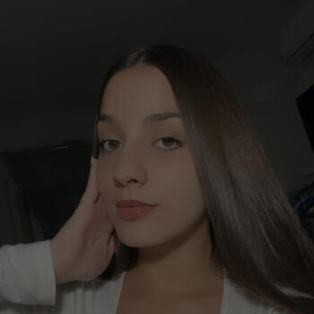 Babysitter in Paredes: Ana