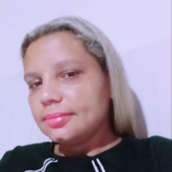 Babá em Rio Branco: Simone moreira da Silva