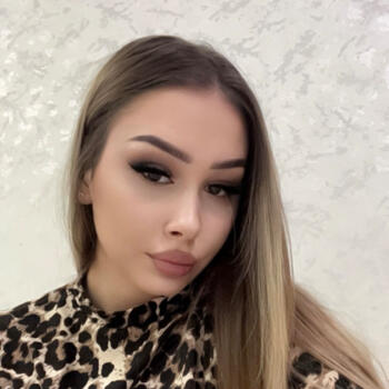 Babysitter in Durleşti: Victoria