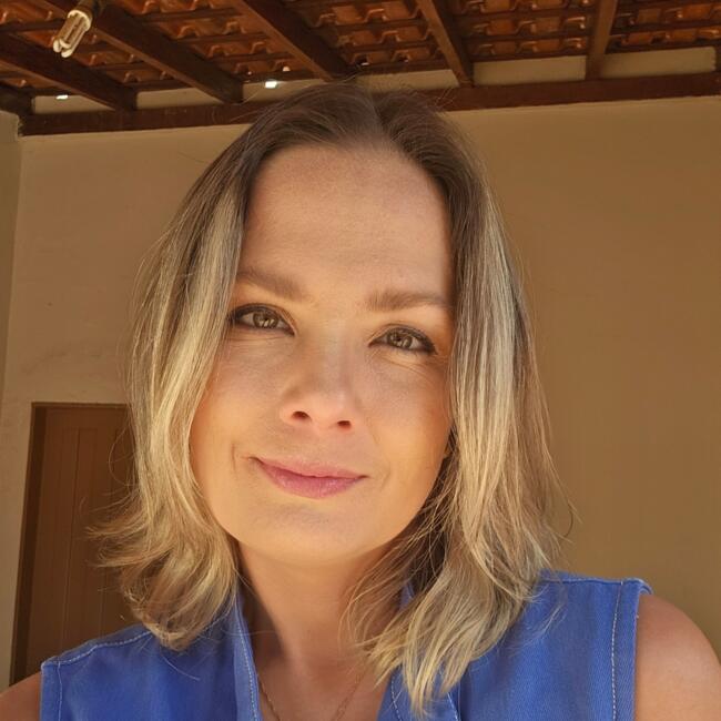 Emprego de babá em Camboriú: Patrícia