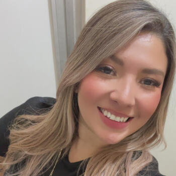 Babysitter San Salvador: Melissa