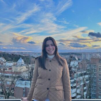 Babysitter in Valencia: Maria