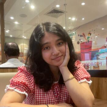 Babysitter New Delhi: Pratiksha