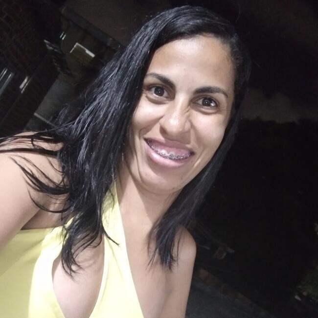 Babá em Recife: Dijeane
