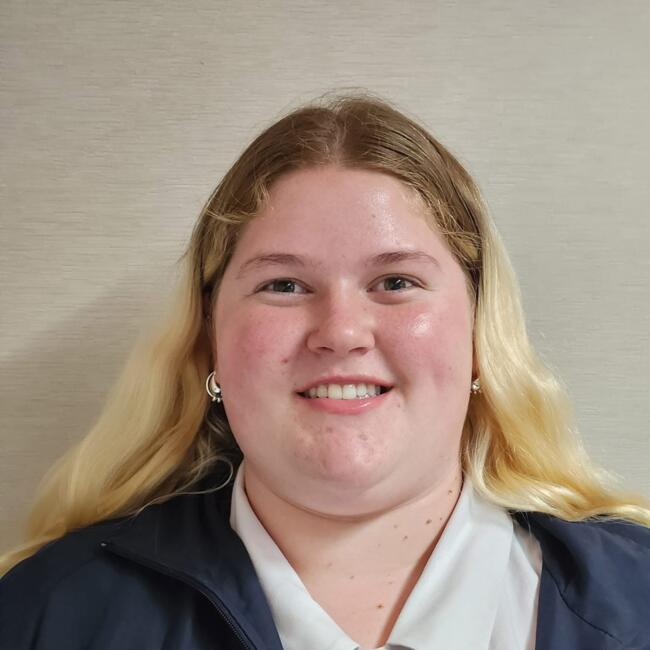 Babysitter in Maleny: Alahna