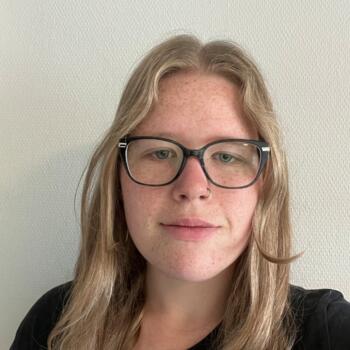 Babysitter in Oslo: Lara