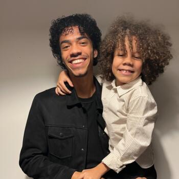 Babysitter in Pau: Tauarii