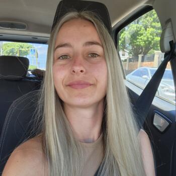 Babysitter in Oudtshoorn: Cara