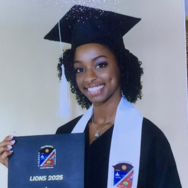 Babysitter in Yaguate: Dageisi