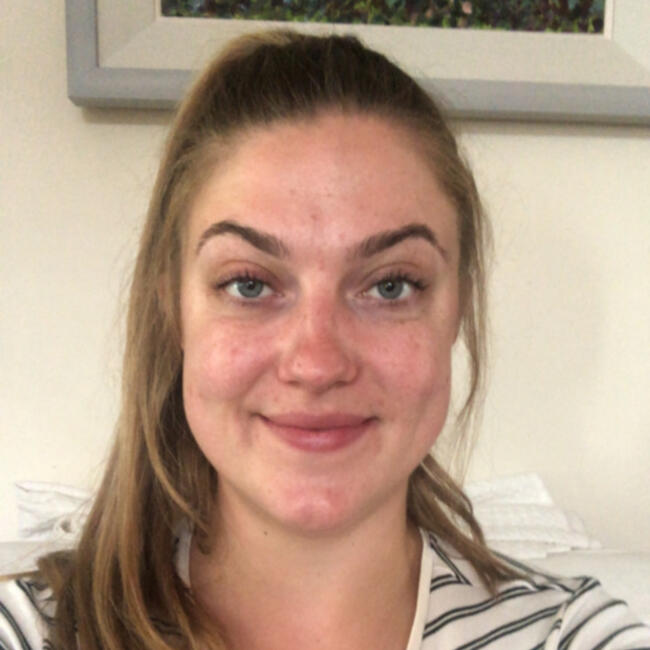 Babysitter in Carlow: Laura