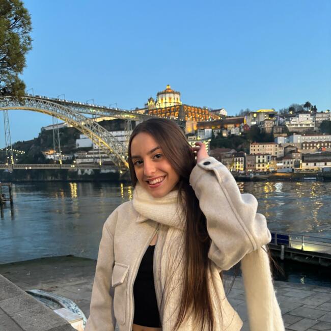 Babysitter in Oliveira de Azeméis: Mariana