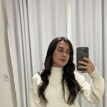 Babysitter in Umuarama: Mirieli