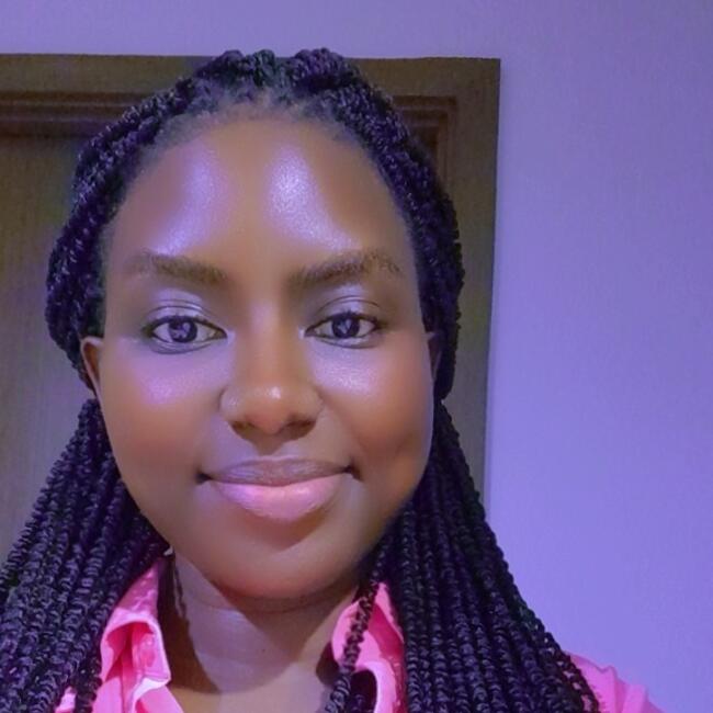 جليسة أطفال في دبي: SYLIVIA