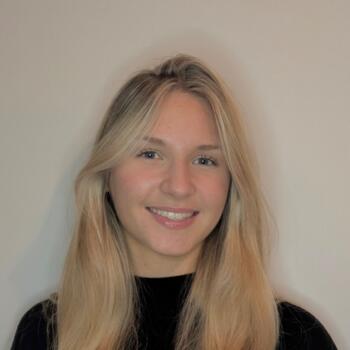 Babysitter in Reims: Clara