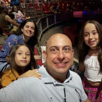 Emprego de babá em Poços de Caldas: emprego de babá Flavio