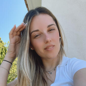 Babysitter London: Alisa