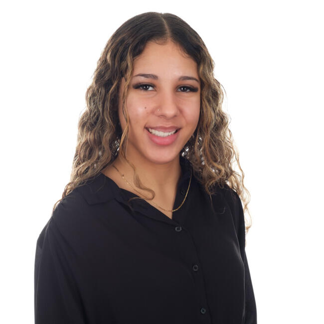 Baby-sitter in Thônex: Paula