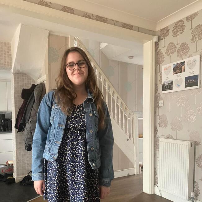 Babysitter in Wigan: Ella