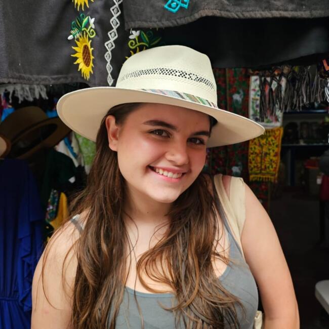 Niñera en Buenos Aires: Luna