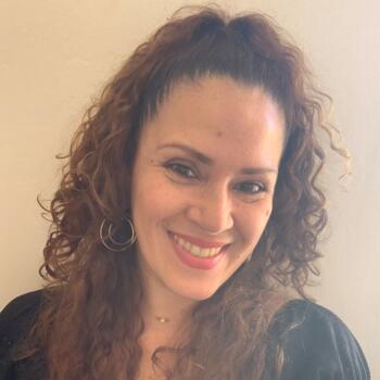 Babysitter in Sant Boi de Llobregat: Claudia
