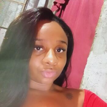 Babysitter Rio de Janeiro: Stefane