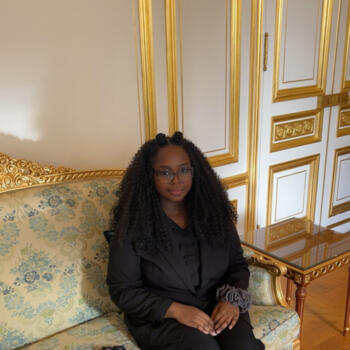 Babysitter Paris: Gracia