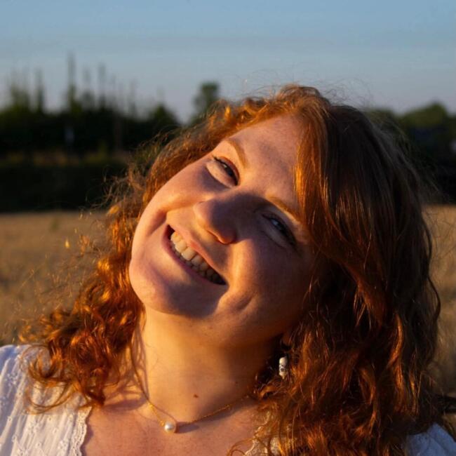 Baby-sitter à Aubenton: Fleur