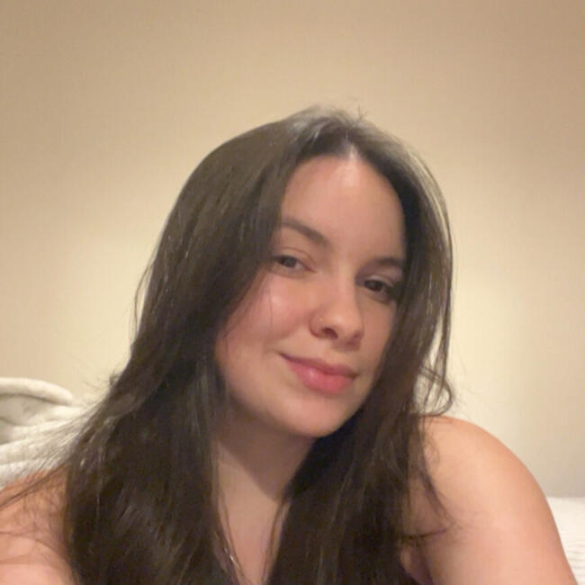 Babysitter in Wolverhampton: Mayra