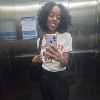 Babá em Divinópolis: Ana Clara