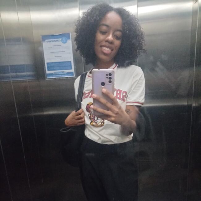 Babá em Divinópolis: Ana Clara