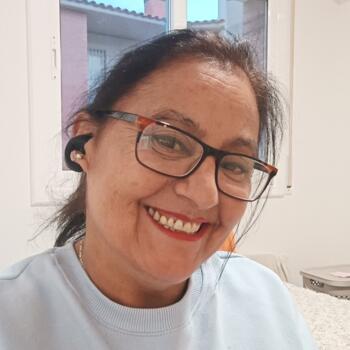 Nanny in Cornellà de Llobregat: Sally paola