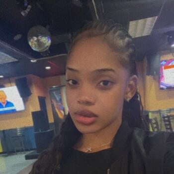 Babysitting job in Myrtle Beach: babysitting job Kenillia