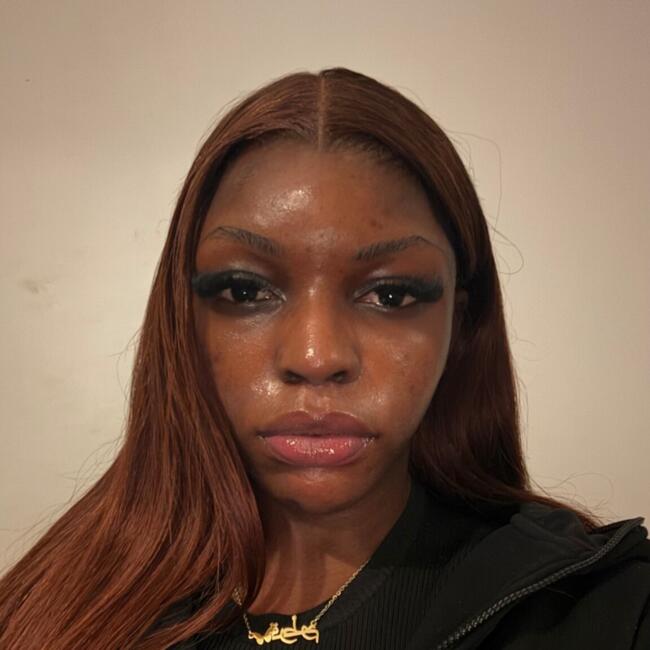 Babysitter in London: Korotoum