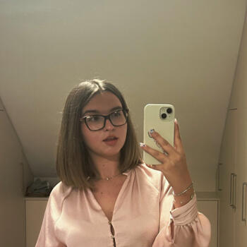 Varuška v Spodnja Slivnica: Iva