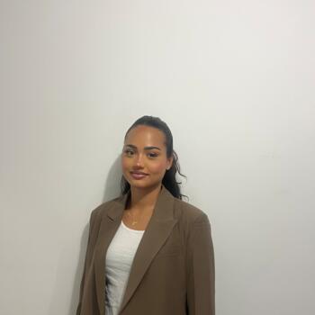 Babysitter in Angers: Canelle