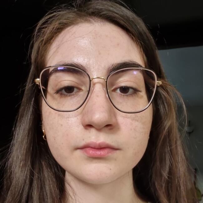 Babysitter a San Martino in Rio: Elena