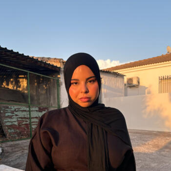 Babysitter Lens: Ameine