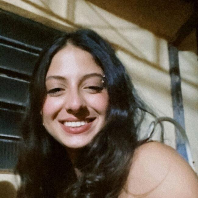 Babysitter in Londrina: Maria Fernanda