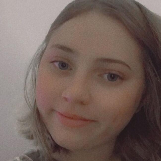 Babysitter in Porto Alegre: Carol