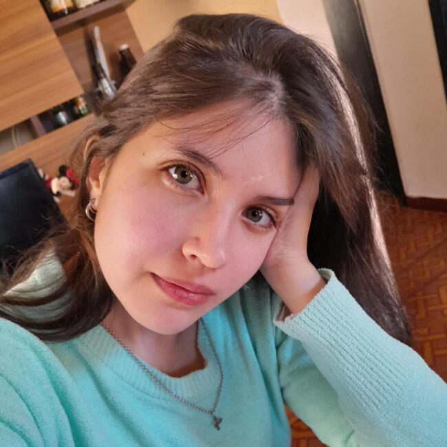 Babysitter in Concordia: Pía