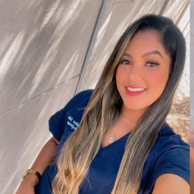 Babá em Valparaíso de Goiás: Karoline