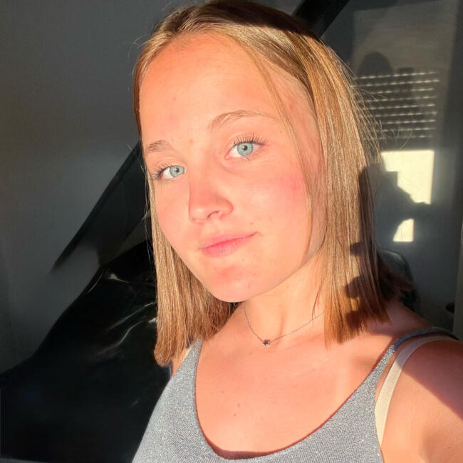 Babysitter in Chantraine: Laurine