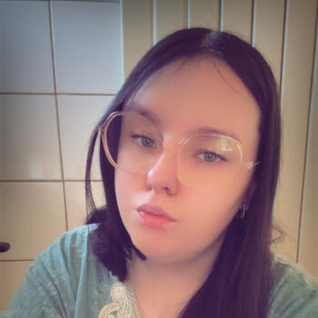 Babysitter in Anzin: Lena