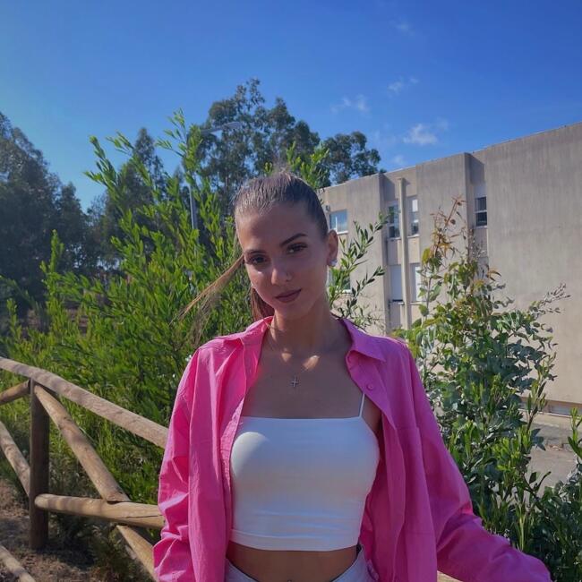 Babysitter in Kayl: Oliveira