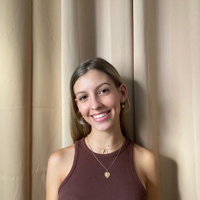 Babysitter in Paris: Sarah