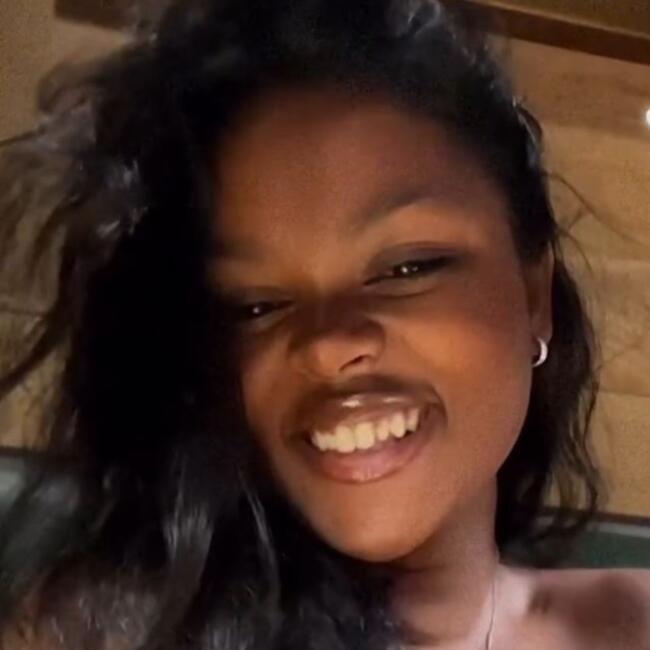 Babysitter in Perugia: SHOBA